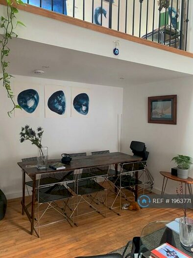 2 Bedroom Detached House To Rent In Avenell Road, London, N5