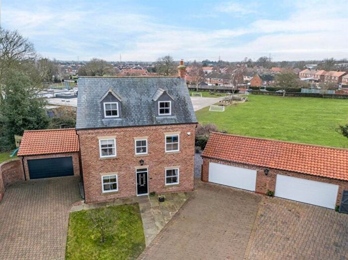 5 Bedroom Detached House For Sale In Foresters Court, Snaith, Goole, DN14