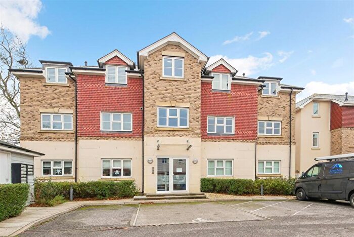 1 Bedroom Flat To Rent In West View Gardens, Yapton, BN18