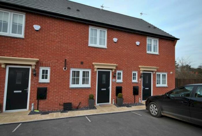 2 Bedroom Town House To Rent In Burrow Drive, Rothley, LE7