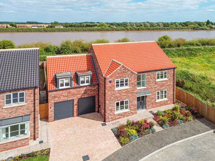 5 Bedroom Detached House For Sale In Reed View, Hook, DN14