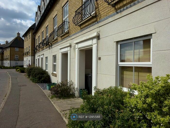 4 Bedroom End Of Terrace House To Rent In Robin Crescent, Stanway, Colchester, CO3