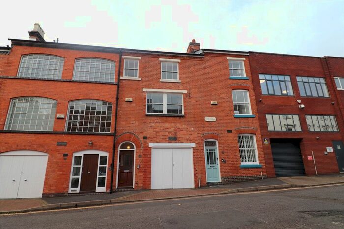 3 Bedroom Terraced House To Rent In Warstone Parade East, Birmingham, B18