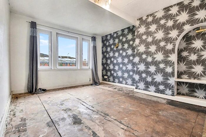 4 Bedroom Terraced House For Sale In Cumberland Road, Inverclyde, Greenock, PA16