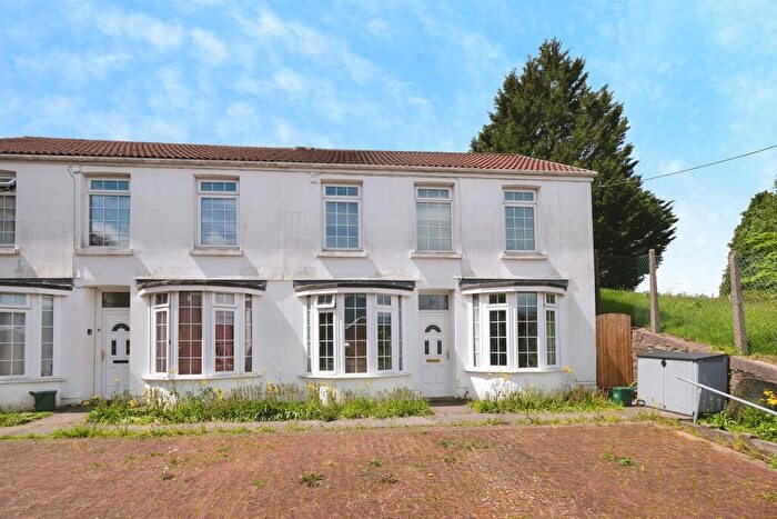 3 Bedroom Semi-Detached House For Sale In Union Street, Pontypridd, CF37