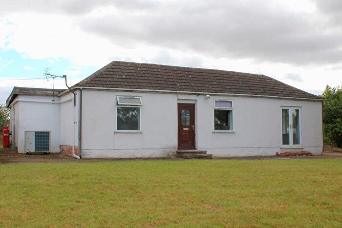 2 Bedroom Bungalow For Sale In Station Road, Howsham, LN7