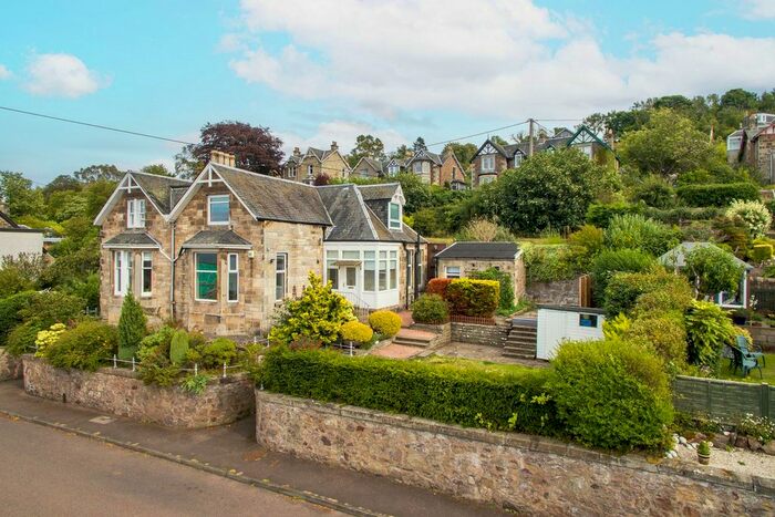 2 Bedroom Semi-Detached House For Sale In Riverside Road, Wormit, DD6