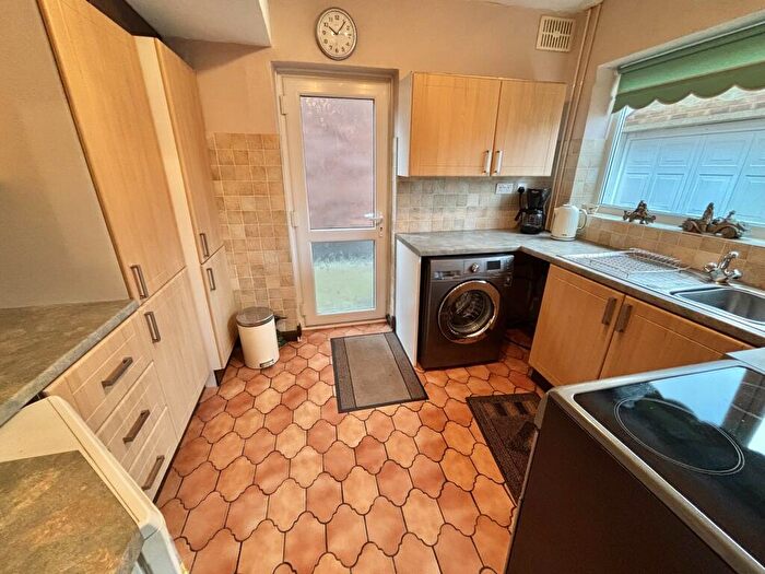 3 Bedroom Semi-Detached House For Sale In Wareham Road, Blaby, Leicester, Leicestershire., LE8