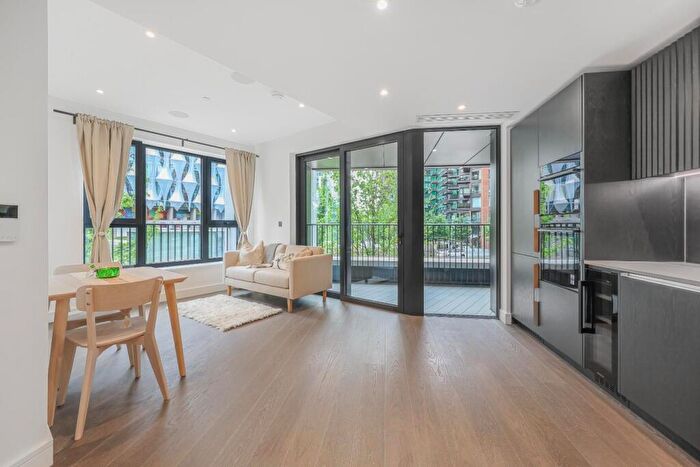 1 Bedroom Apartment To Rent In London Square, One Linear Place, Nine Elms Park, SW11