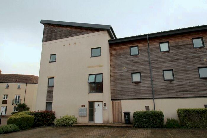 2 Bedroom Apartment To Rent In Burnet House, Old Town, Swindon, SN1