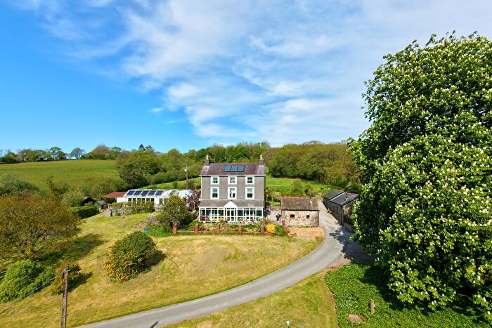 9 Bedroom Smallholding For Sale In Haulwen Lodge, Ffairfach, Llandeilo, SA19