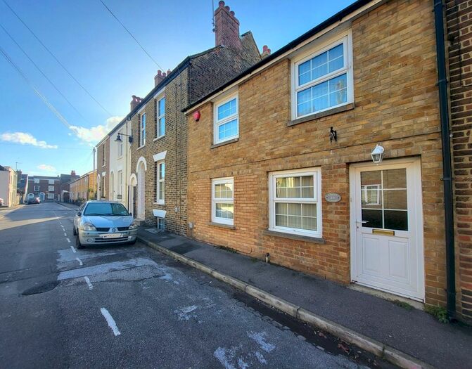 2 Bedroom Terraced House To Rent In Robert Street, Deal, CT14