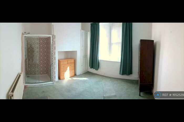 1 Bedroom Flat To Rent In Gloucester Road North, Filton, Bristol, BS34