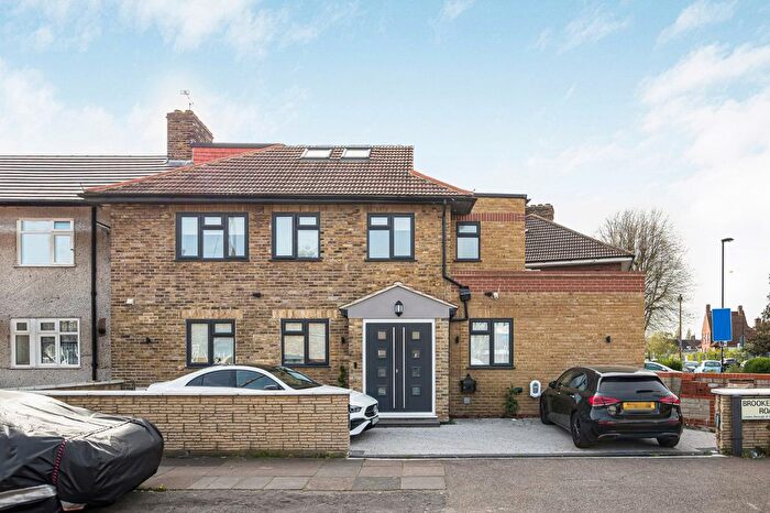 4 Bedroom End Terrace House To Rent In Brookehowse Road, Catford, London, SE6