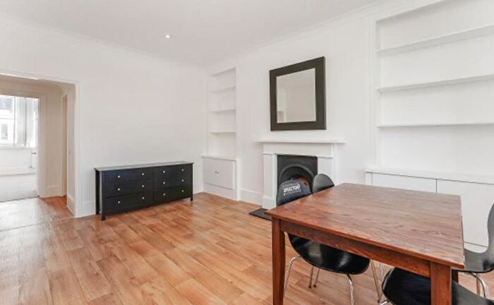2 Bedroom Flat To Rent In Gloucester Place, Marylebone, London, NW1