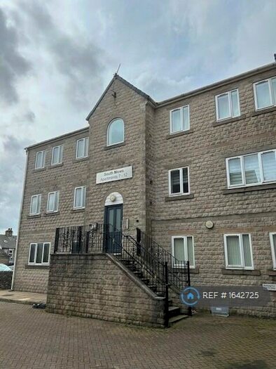 3 Bedroom Flat To Rent In South Mews, Buxton, SK17