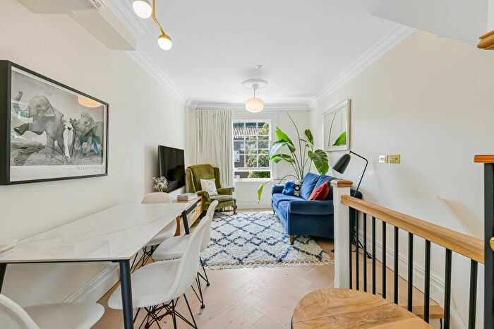 2 Bedroom Terraced House To Rent In Violet Hill, London, NW8