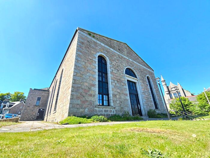 1 Bedroom Flat For Sale In Clifton Manor, Clifton Road, Woodside, Aberdeen, AB24