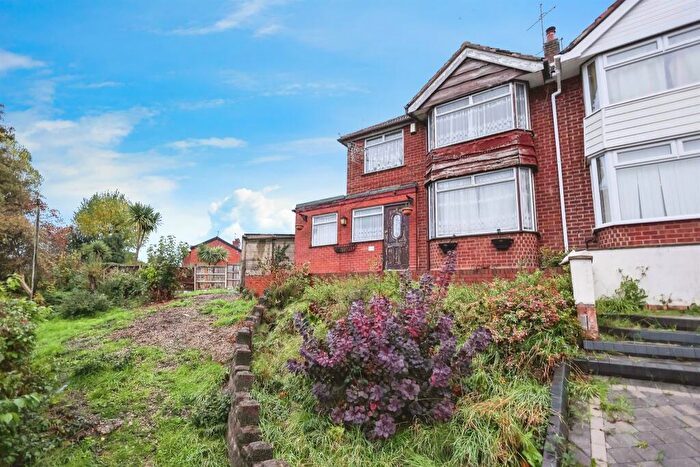 3 Bedroom Semi Detached House For Sale In Belle Vue Road, Quarry Bank, Brierley Hill, DY5