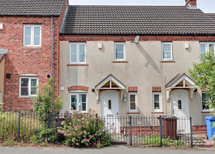2 Bedroom Terraced House For Sale In Raynald Road, Sheffield, S2