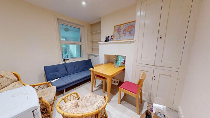 6 Bedroom Terraced House To Rent In Trinity Street, Brighton, BN2