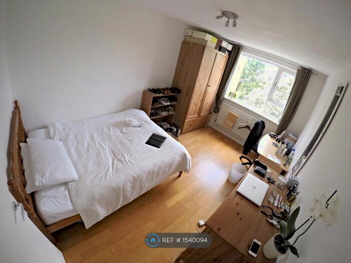 3 Bedroom Flat To Rent In Crouch Hill, London, N4
