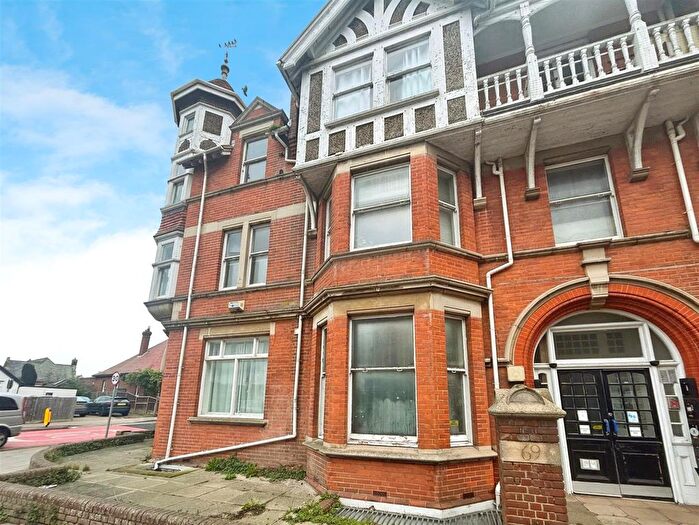 2 Bedroom Flat To Rent In Canterbury Road, Herne Bay, CT6