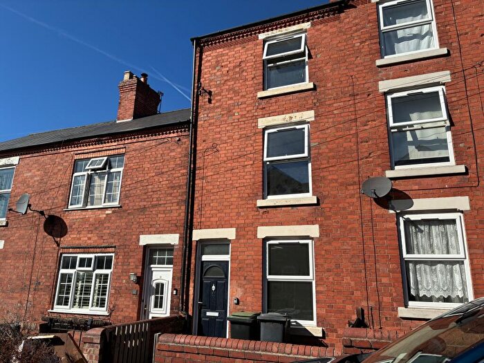 3 Bedroom Town House To Rent In Truman Street, Kimberley, NG16