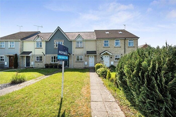 2 Bedroom Terraced House For Sale In Stockham Close, Cricklade, Swindon, SN6