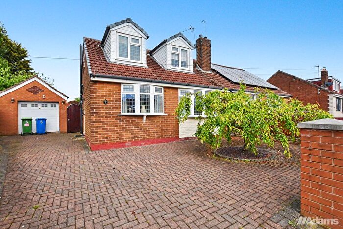 2 Bedroom Semi-Detached Bungalow For Sale In Burgess Avenue, Warrington, WA4