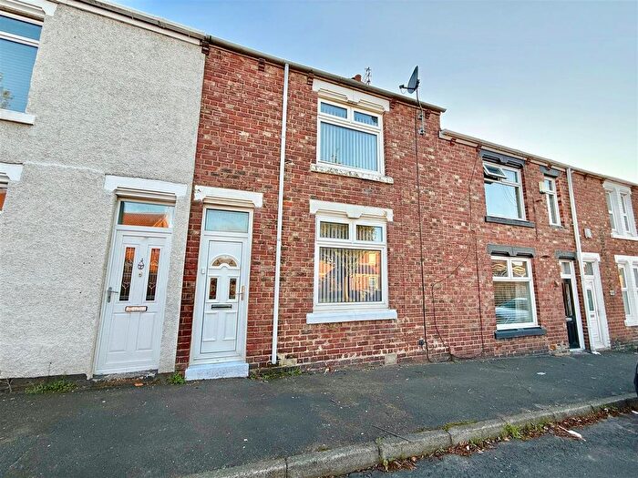 2 Bedroom Terraced House To Rent In Ann Street, Hebburn, NE31
