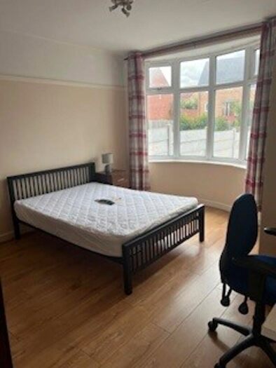 3 Bedroom End Of Terrace House To Rent In Wilford Lane, West Bridgford, NG2