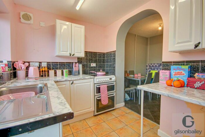 3 Bedroom Terraced House For Sale In Jex Road, Norwich, NR5