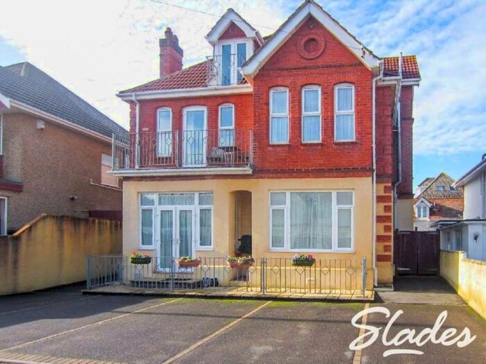 1 Bedroom Flat To Rent In Pinecliffe Avenue, Southbourne, Bournemouth, BH6