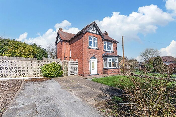 3 Bedroom Detached House For Sale In Garden Avenue, Shirebrook, Mansfield, NG20