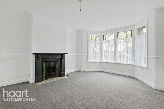 1 Bedroom Flat For Sale In Warrior Square North, Southend-On-Sea, SS1