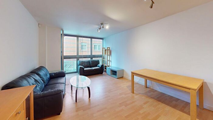 2 Bedroom Flat To Rent In Sheepcote Street, Birmingham, B16