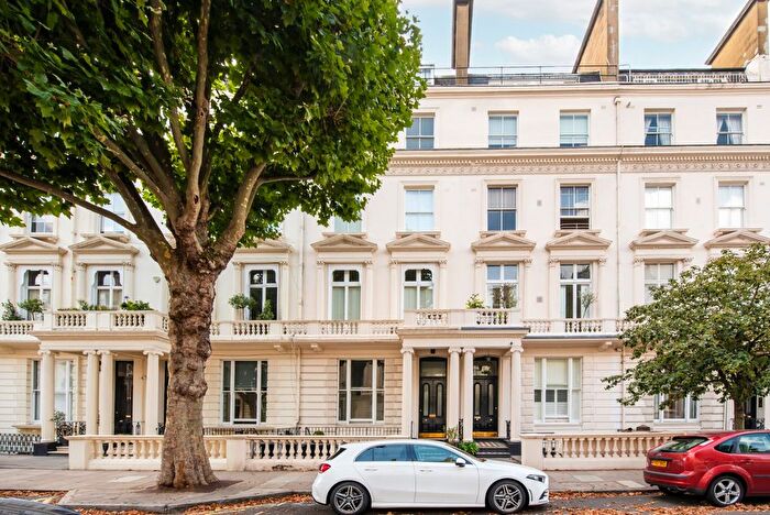 2 Bedroom Flat For Sale In Warrington Crescent, Little Venice, W9