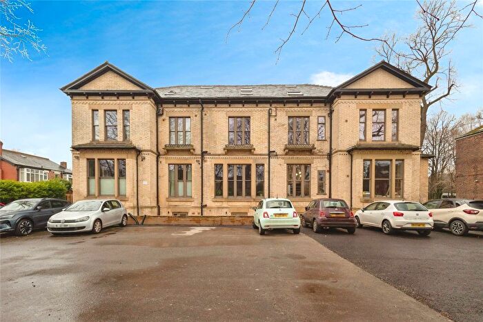 1 Bedroom Flat To Rent In Whalley Road, Manchester, M16