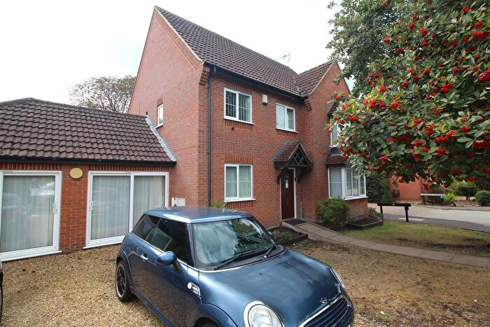 6 Bedroom Detached House For Sale In Soke Road, Newborough, Peterborough, PE6