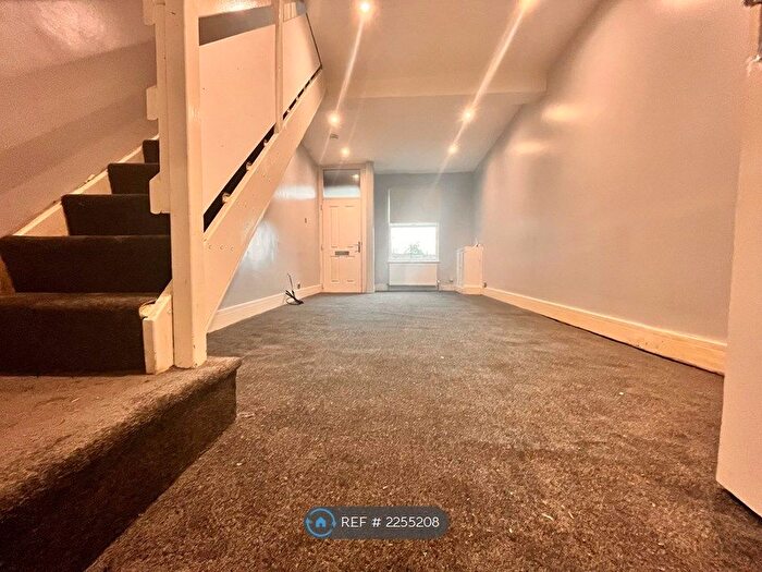 2 Bedroom Terraced House To Rent In Dorothy Street, Salford, M7