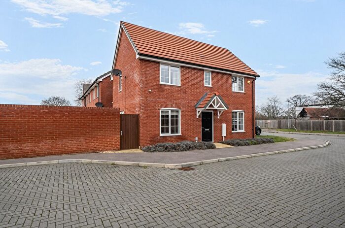 3 Bedroom Detached House For Sale In Ryeish Lane, Spencers Wood, Reading, Berkshire, RG7
