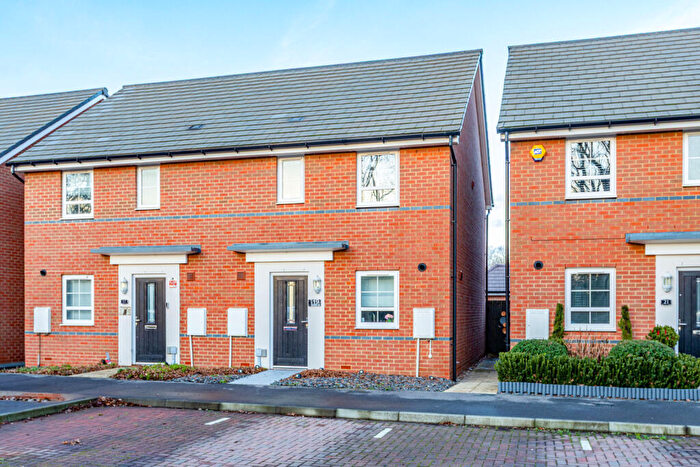3 Bedroom Semi Detached House For Sale In Chertsey, Surrey, KT16