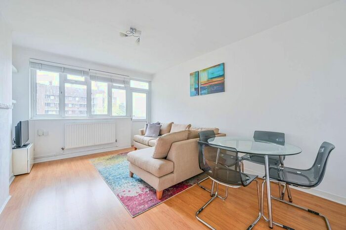 1 Bedroom Flat To Rent In Dorset Road, Stockwell, London, SW8