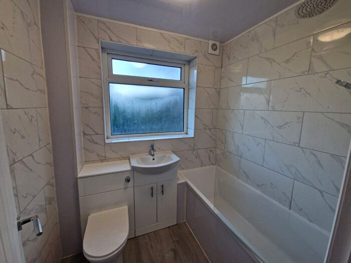 2 Bedroom Flat To Rent In Howard Street, Gateshead, NE8