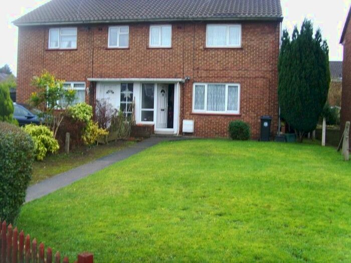 3 Bedroom Town House To Rent In Selbrook Crescent, Oldbury Court, Fishponds, BS16