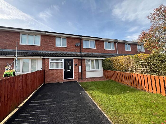 2 Bedroom Terraced House For Sale In Redmire Close, Darlington, DL1