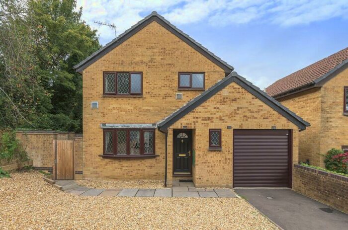 4 Bedroom Detached House To Rent In Highclere Way, Chandler's Ford, Eastleigh, SO53