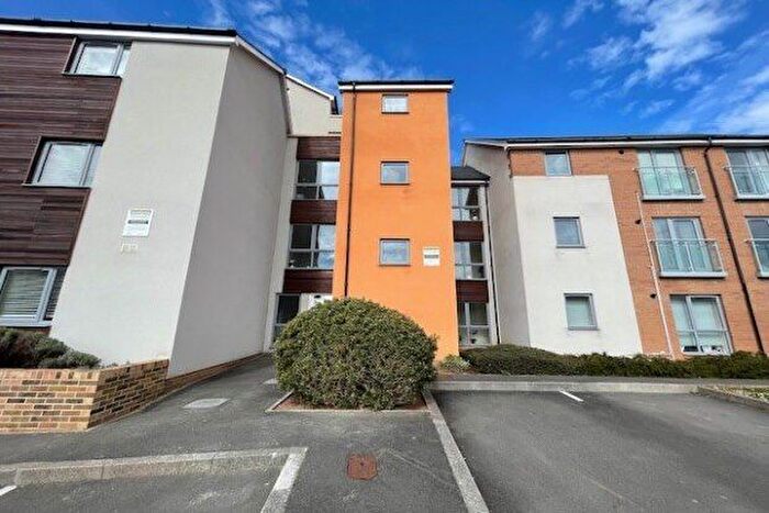 1 Bedroom Flat To Rent In Kittiwake Drive, Bristol, BS20