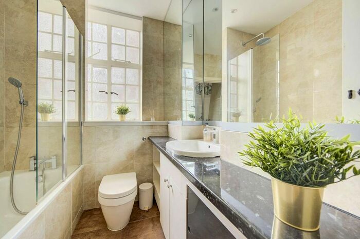 1 Bedroom Flat To Rent In Warwick Gardens, Kensington, London, W14